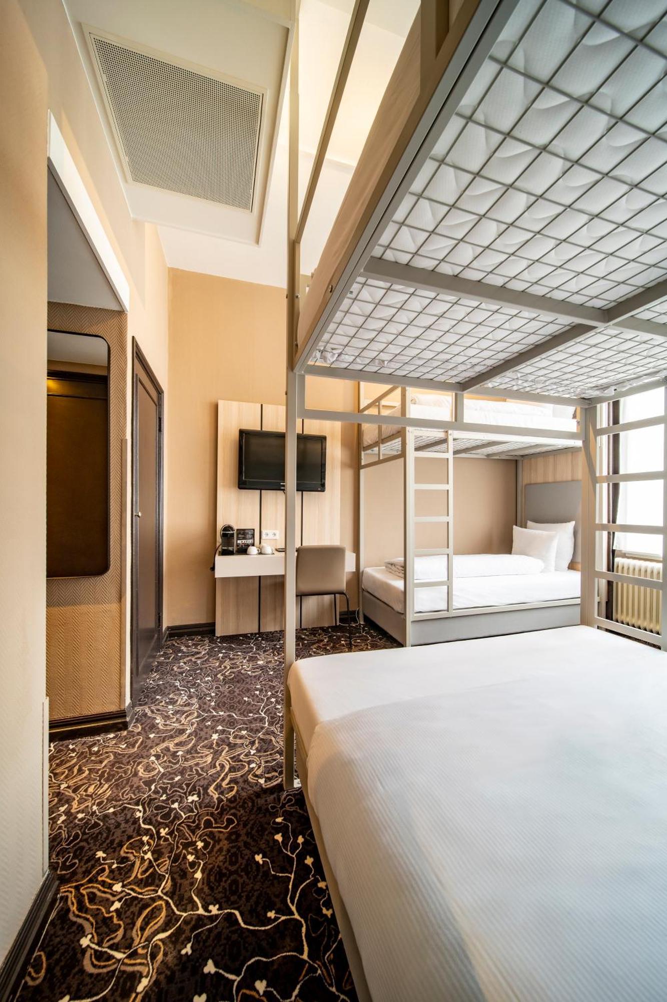 The Alfred Hotel Амстердам Екстериор снимка